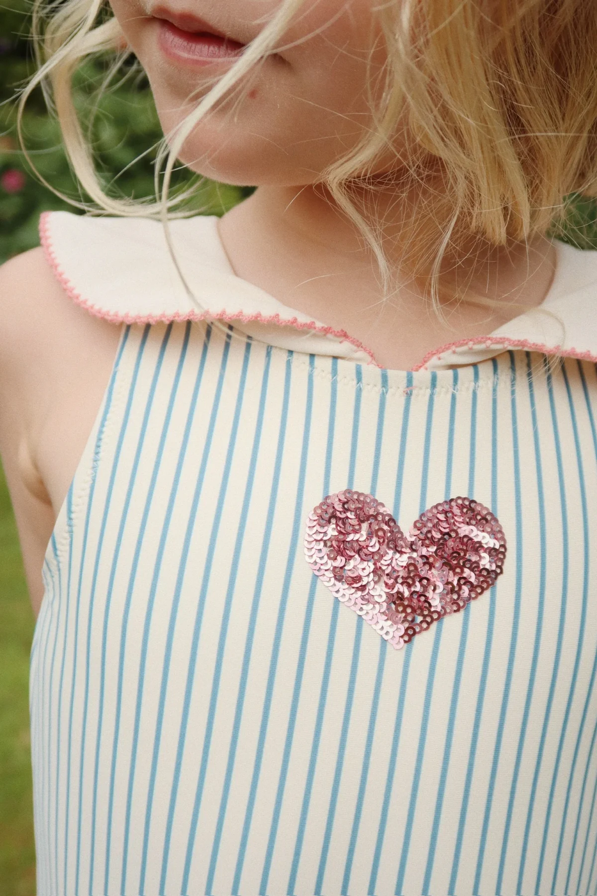 Konges Slojd ujumistrikoo Gina, BLUE STRIPE Lasteriided - HellyK - Kvaliteetsed lasteriided, villariided, barefoot jalatsid