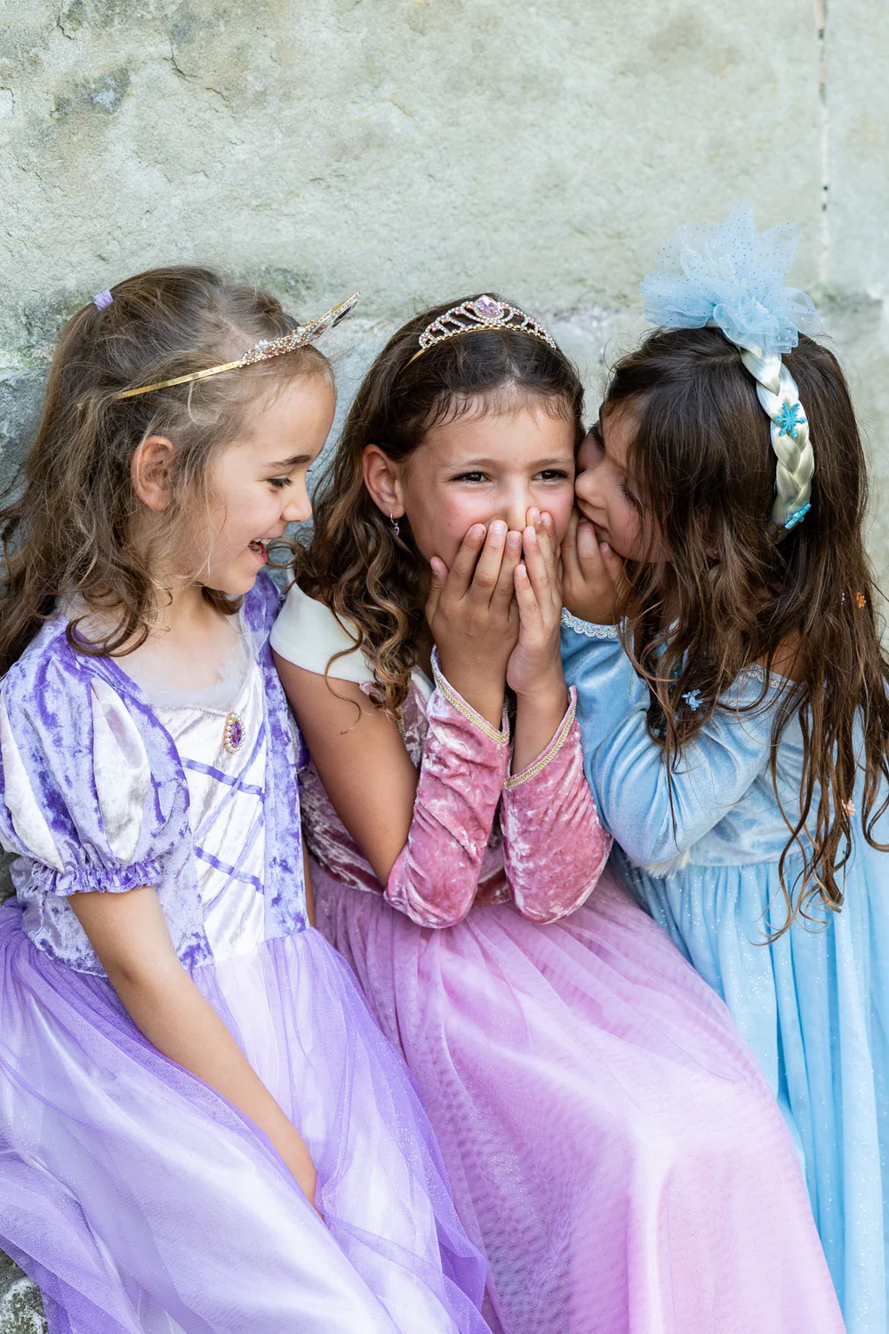 Great Pretenders Sametpehme Uinuv Kaunitar printsessikleit koos käesoojendajatega Great Pretenders Sametpehme Uinuv Kaunitar printsessikleit koos käesoojendajatega Great Pretenders kleidid, keebid ja kostüümid - HellyK - Kvaliteetsed lasteriided, villariided, barefoot jalatsid