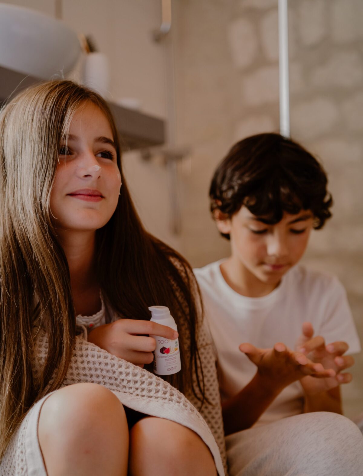 TOOFRUIT Creme Gourmande orgaaniline rikkalikult niisutav laste näokreem banaani ja viigimarjaga kuivale nahale, 30 ml Hooldusvahendid, kosmeetika ja aksessuaarid - HellyK - Kvaliteetsed lasteriided, villariided, barefoot jalatsid
