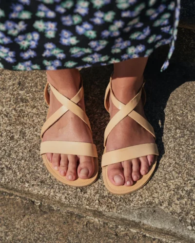 Täiskasvanute barefoot-jalatsid