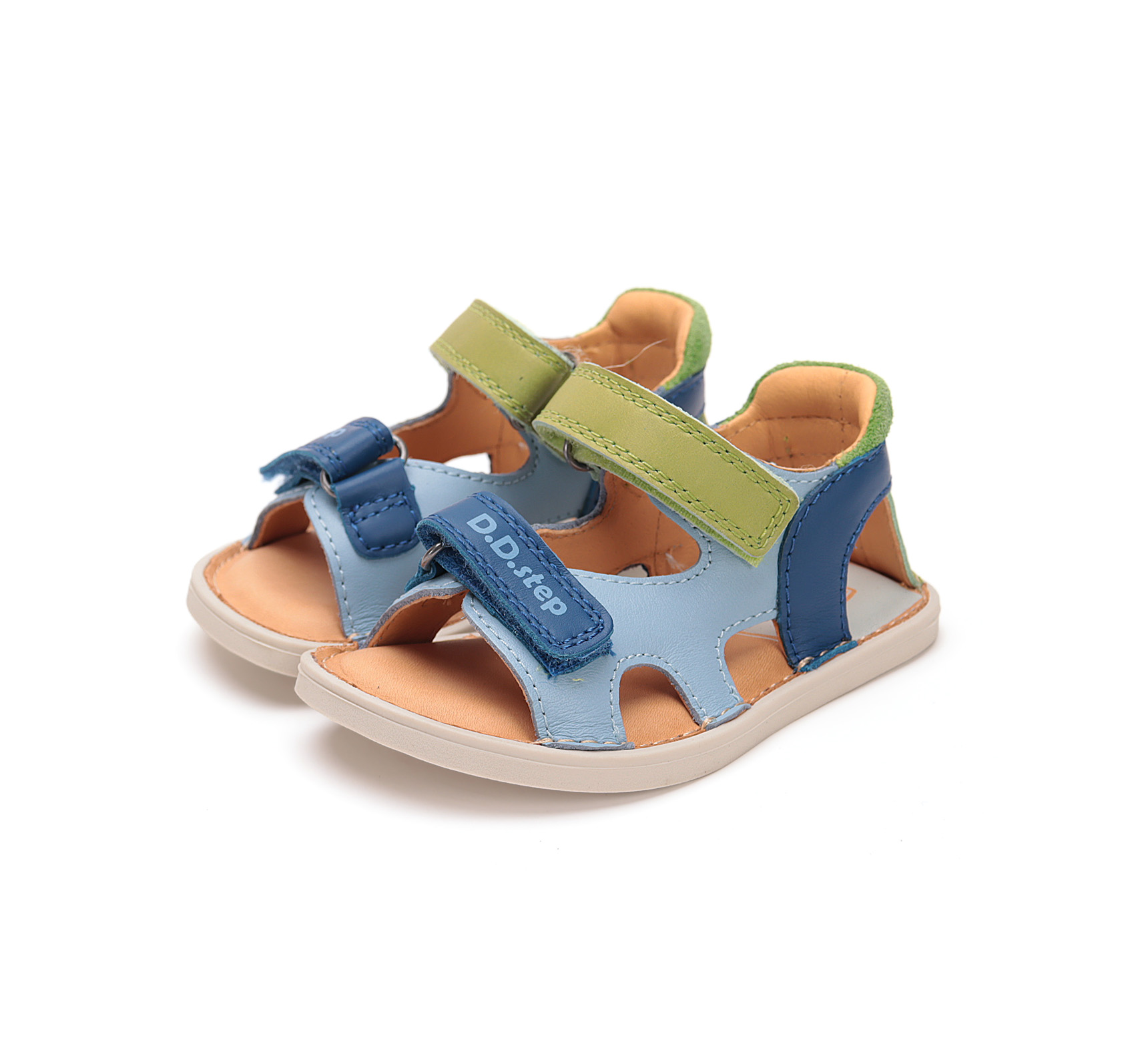 D.D.Step nahast sandaalid, sky blue 076 D.D.Step nahast sandaalid, sky blue 076 D.D.Step - HellyK - Kvaliteetsed lasteriided, villariided, barefoot jalatsid