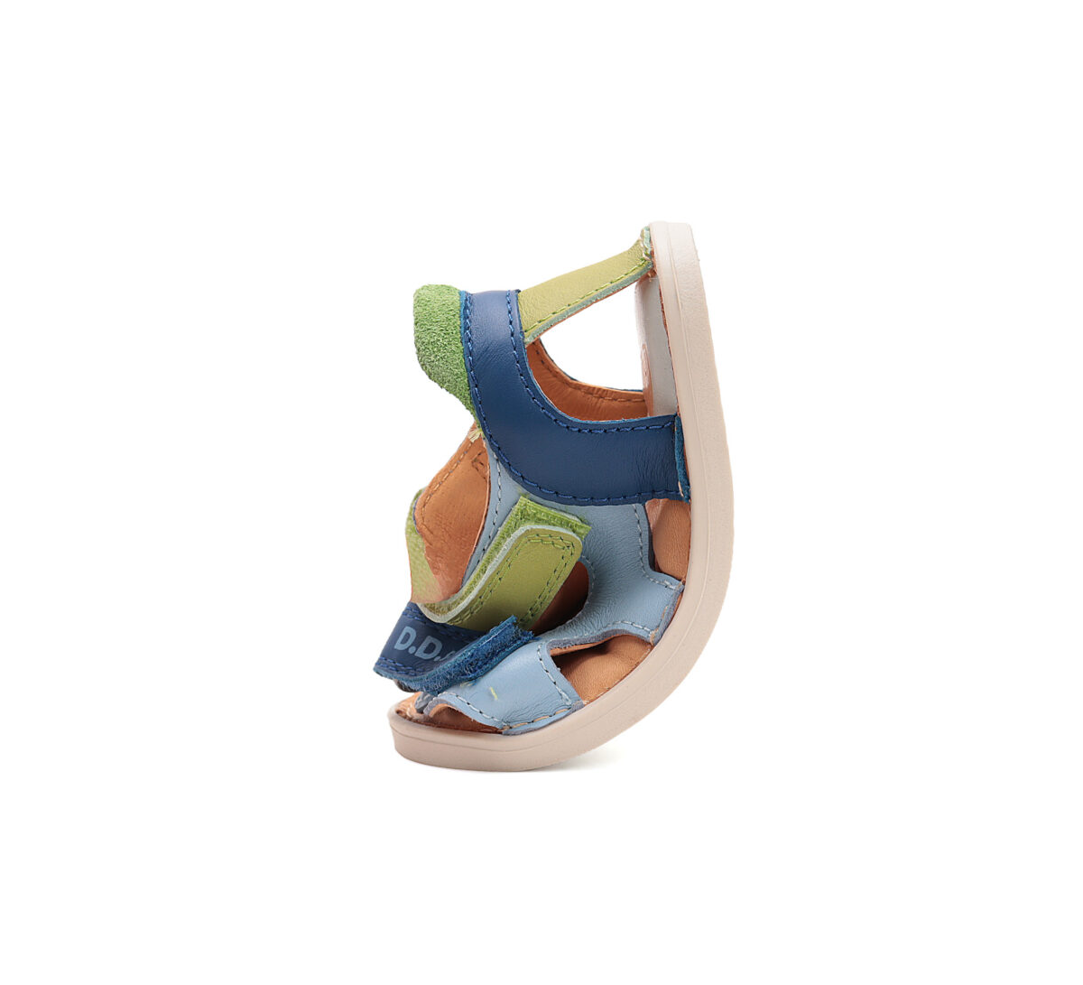 D.D.Step nahast sandaalid, sky blue 076 D.D.Step nahast sandaalid, sky blue 076 D.D.Step - HellyK - Kvaliteetsed lasteriided, villariided, barefoot jalatsid