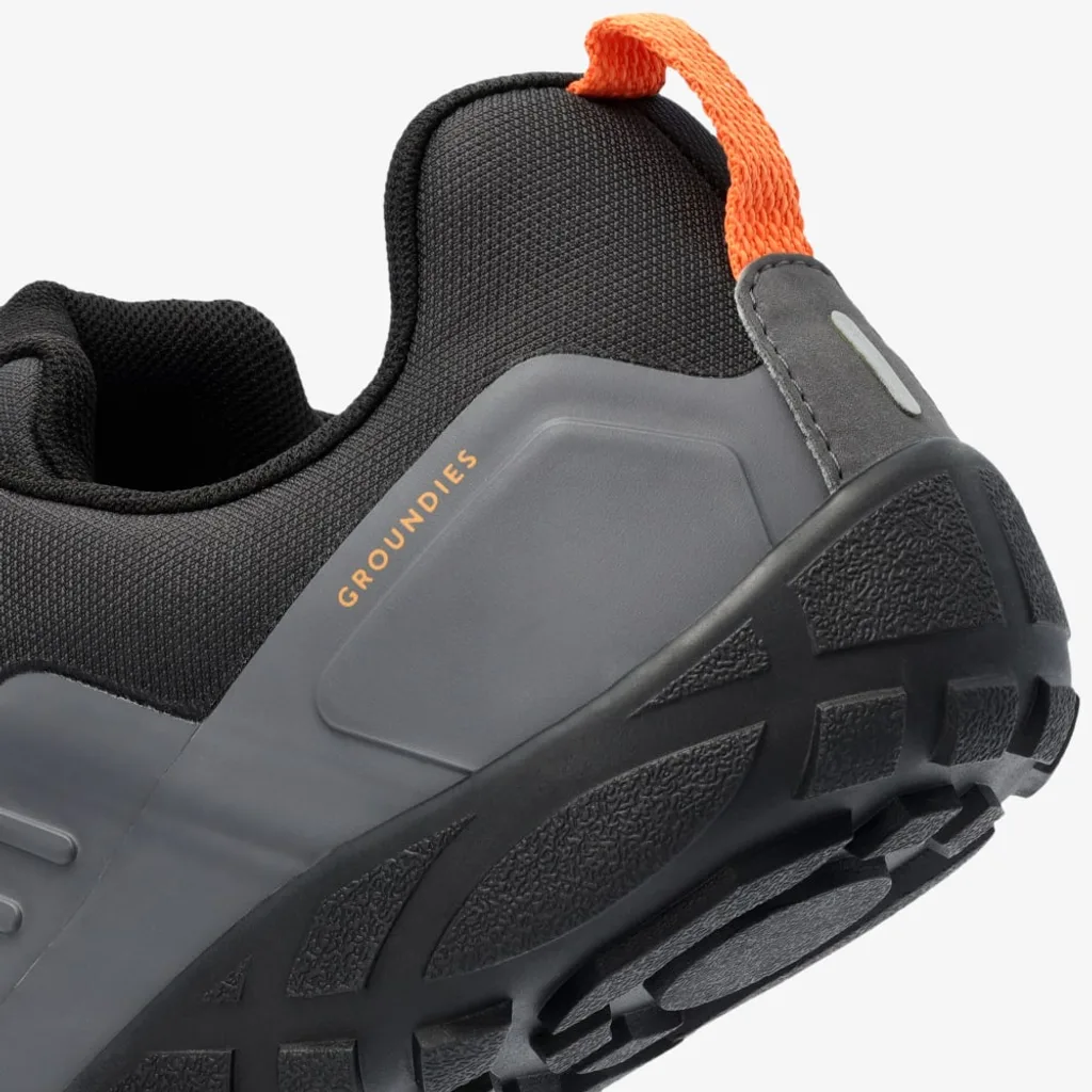 GROUNDIES® All Terrain Low 2.0 Men vegan matkajalatsid, black GROUNDIES® All Terrain Low 2.0 Men vegan matkajalatsid, black Kevad/sügis - HellyK - Kvaliteetsed lasteriided, villariided, barefoot jalatsid