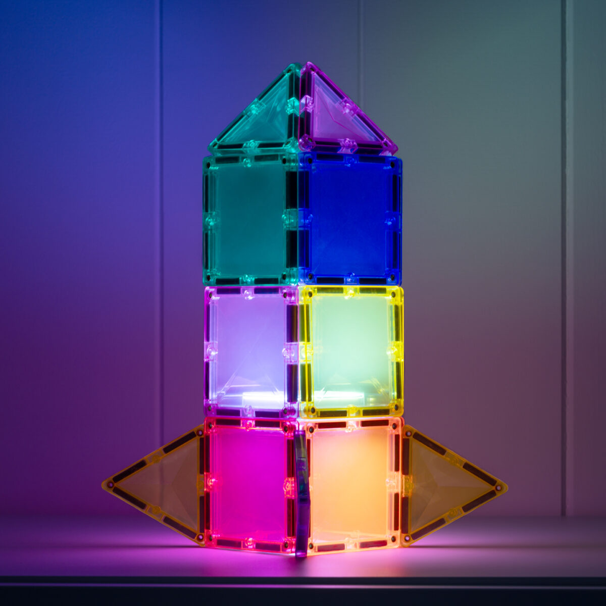 Connetix Rainbow Light Star Pack 28 pc, laetava valgustusega magnetklotsid! ✨ CONNETIX magnetklotsid - HellyK - Kvaliteetsed lasteriided, villariided, barefoot jalatsid