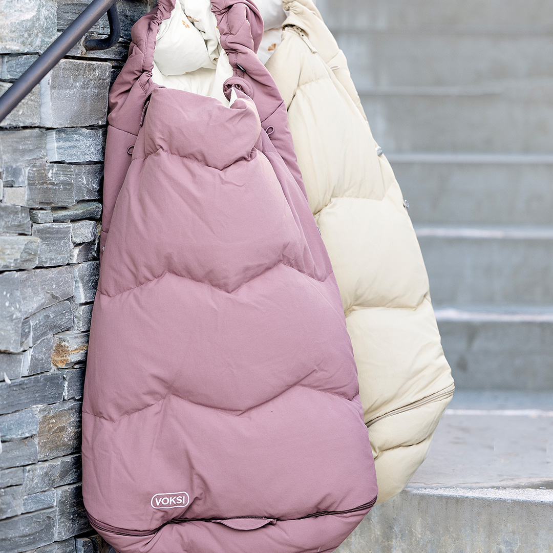 Voksi soojakott Explorer Grape Clower Kodumaailm ja muud tarvikud - HellyK - Kvaliteetsed lasteriided, villariided, barefoot jalatsid