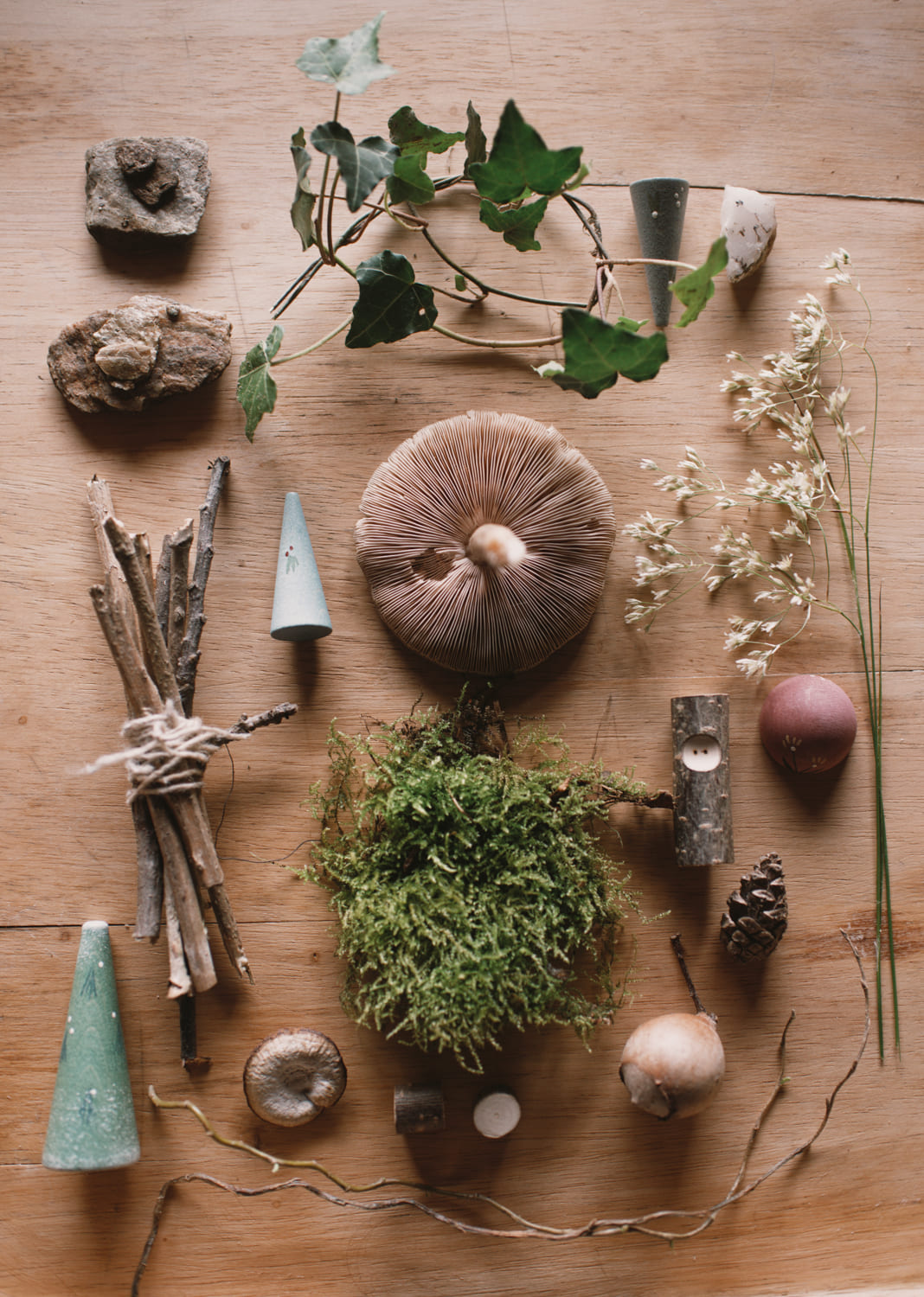 Grapat Advent Calendar 2025 Limited edition Advendikalendrid - HellyK - Kvaliteetsed lasteriided, villariided, barefoot jalatsid