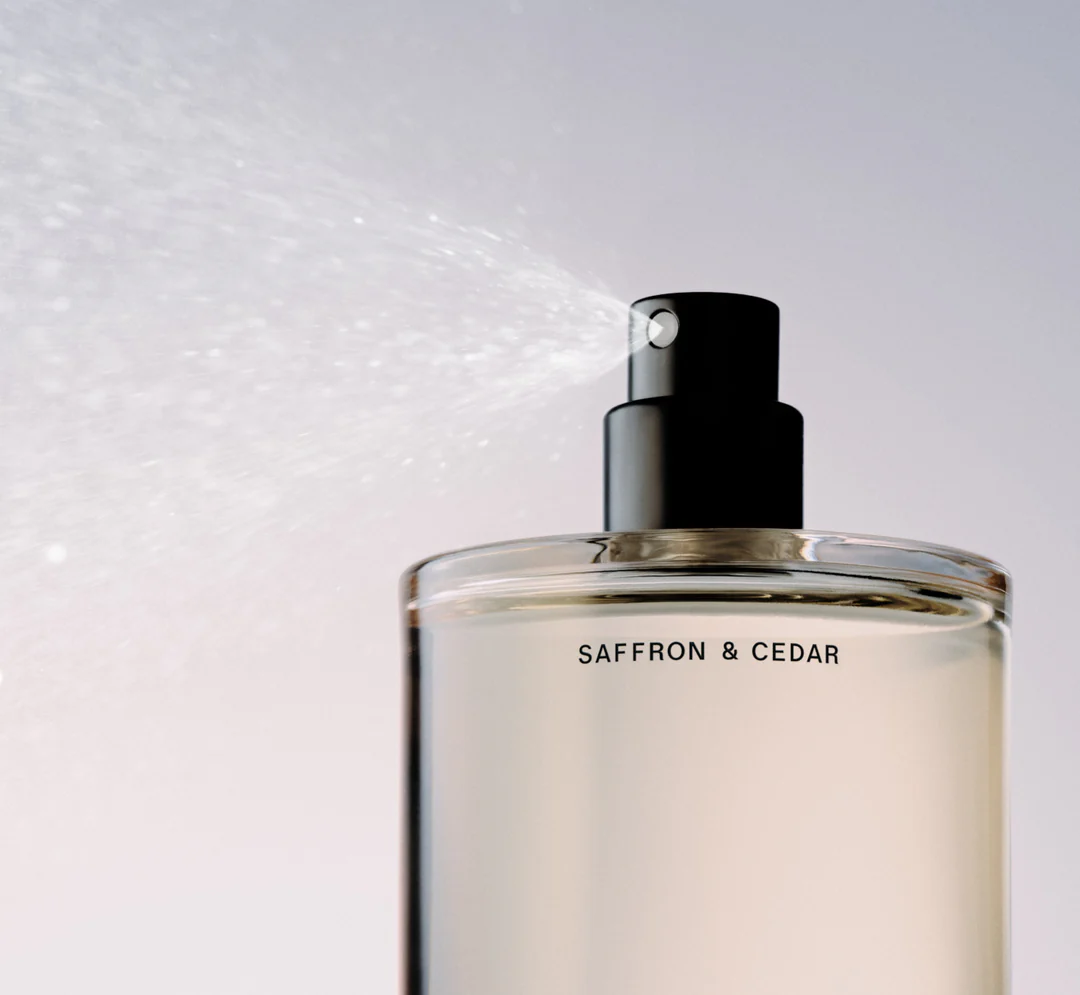 Salt & Stone kehaparfüüm, Saffron & Cedar 100ml Hooldusvahendid, kosmeetika ja aksessuaarid - HellyK - Kvaliteetsed lasteriided, villariided, barefoot jalatsid