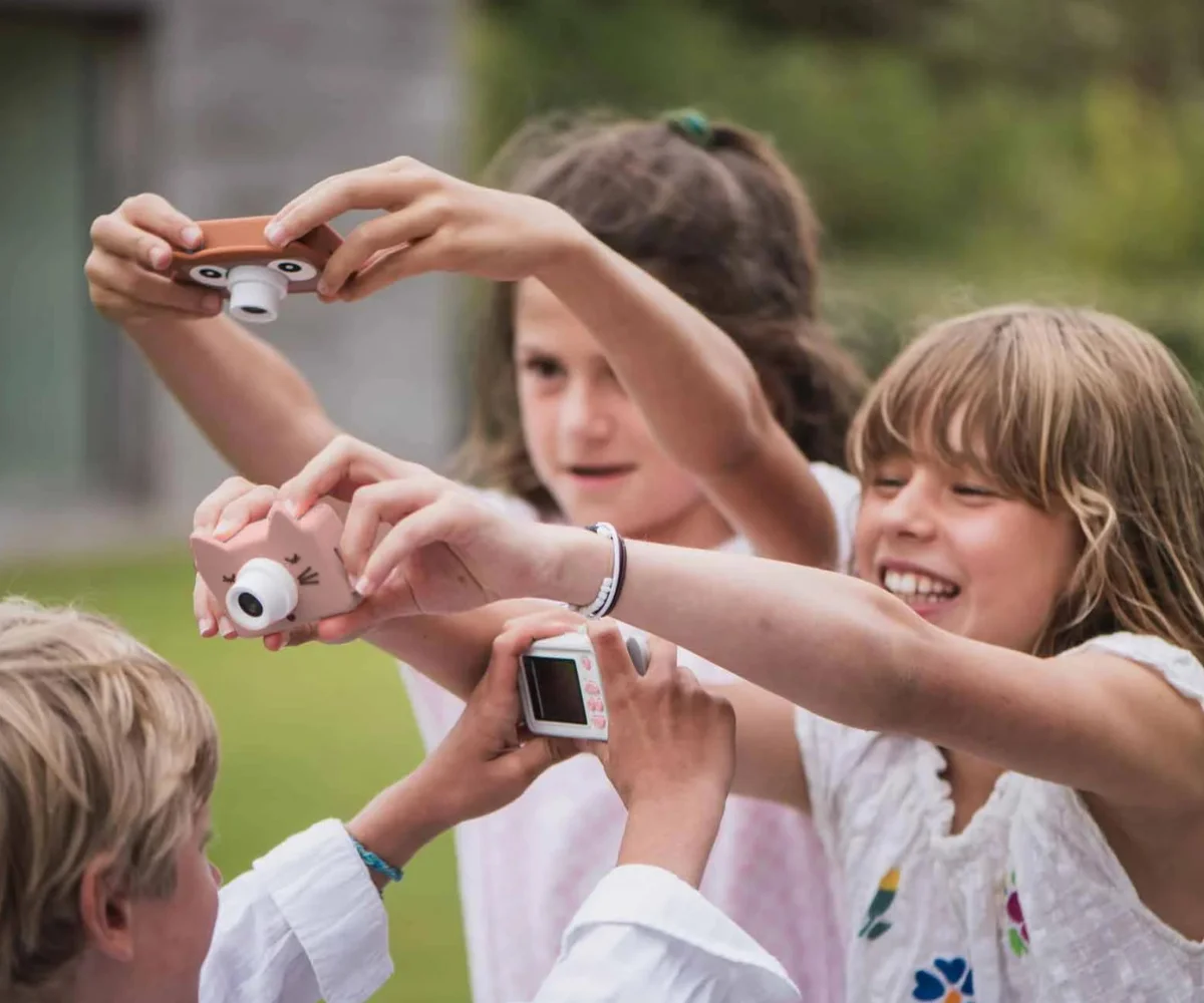 The Zoofamily digikaamera Zoo Friends, kass Mänguasjad - HellyK - Kvaliteetsed lasteriided, villariided, barefoot jalatsid