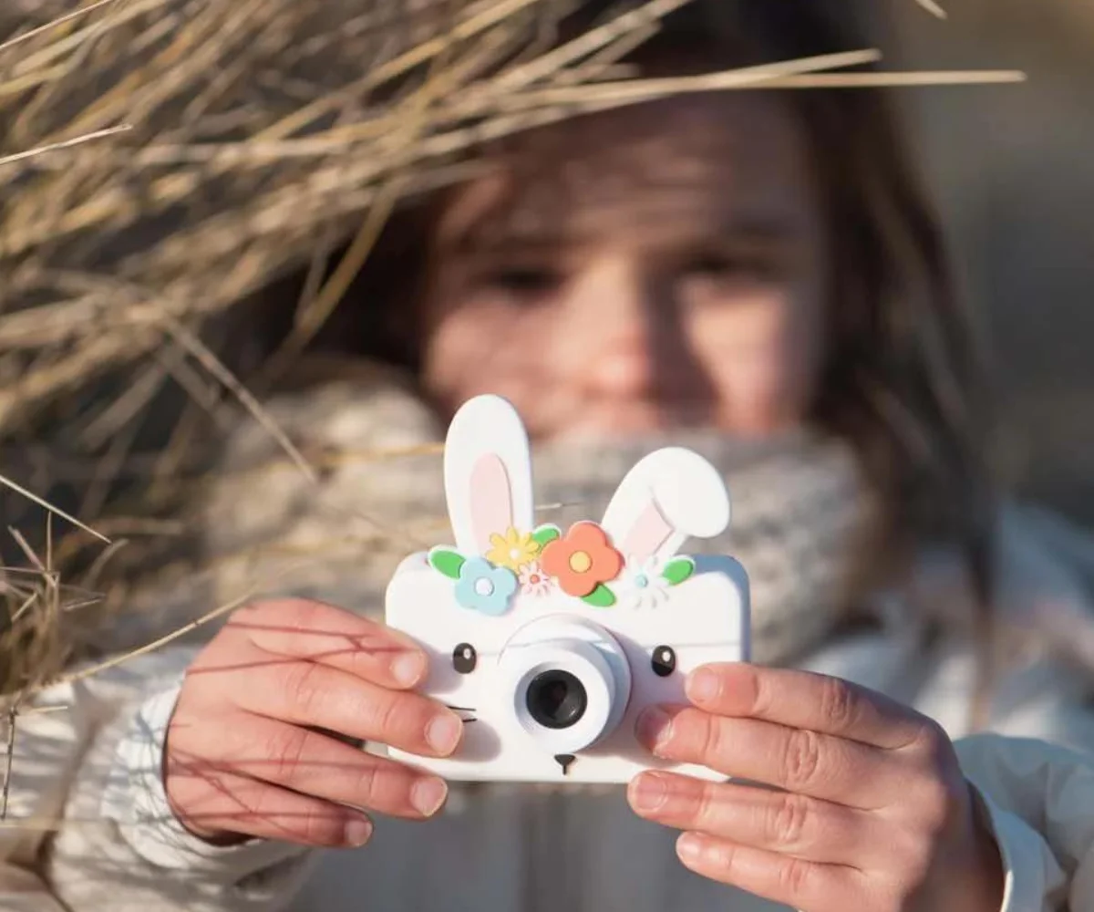 The Zoofamily digikaamera Zoo Friends, lilledega jänes Mänguasjad - HellyK - Kvaliteetsed lasteriided, villariided, barefoot jalatsid