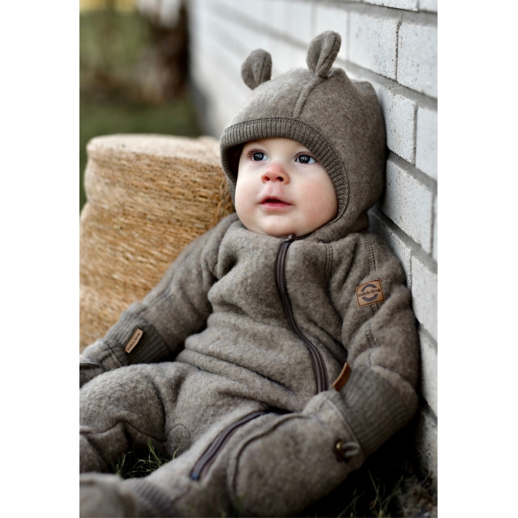 Mikk-Line meriinofliisist kombe kapuutsi ja kõrvadega, melange denver Mikk-Line - HellyK - Kvaliteetsed lasteriided, villariided, barefoot jalatsid