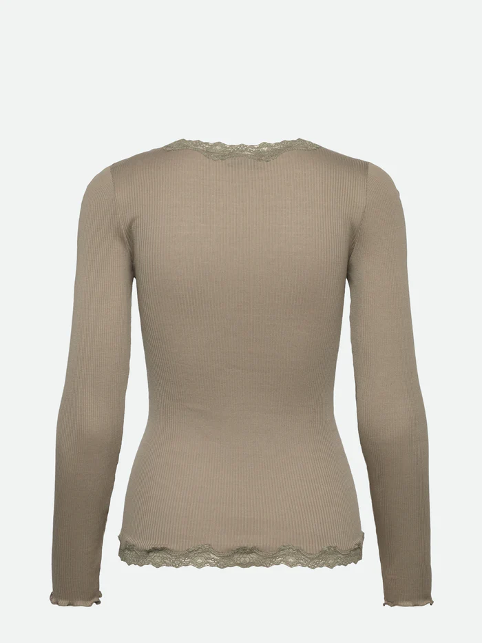 Rosemunde Babette pitsiga siidikardigan, laurel oak Naistele - HellyK - Kvaliteetsed lasteriided, villariided, barefoot jalatsid