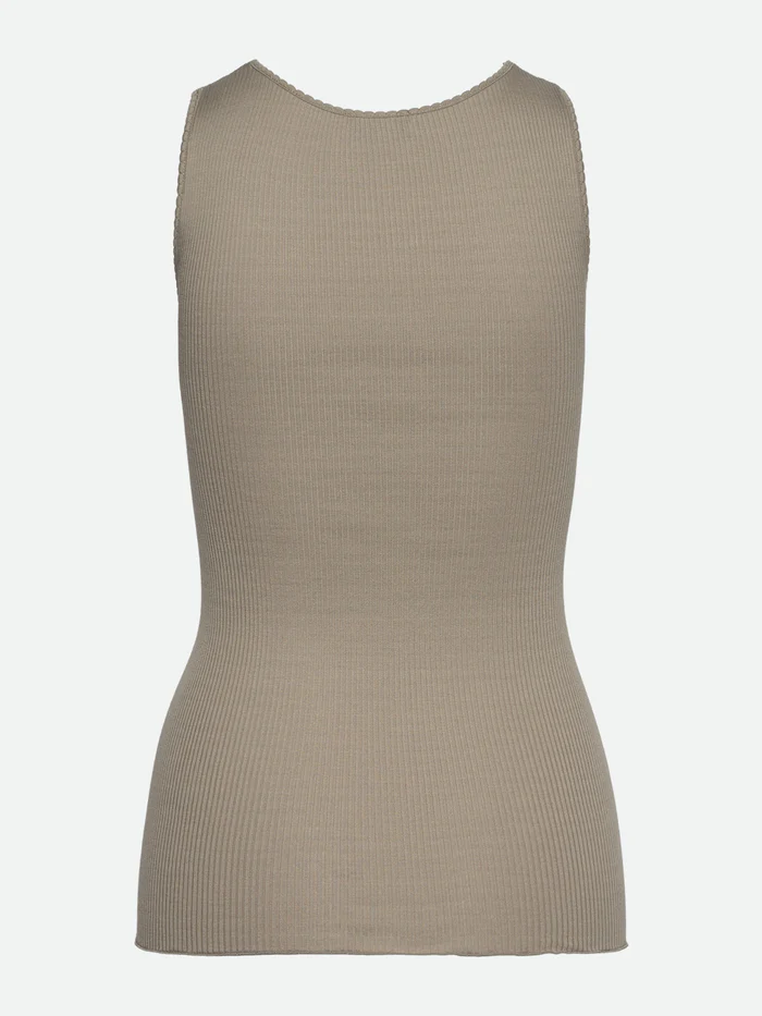 Rosemunde Beatha siidist särgik pitsita, laurel oak Naistele - HellyK - Kvaliteetsed lasteriided, villariided, barefoot jalatsid