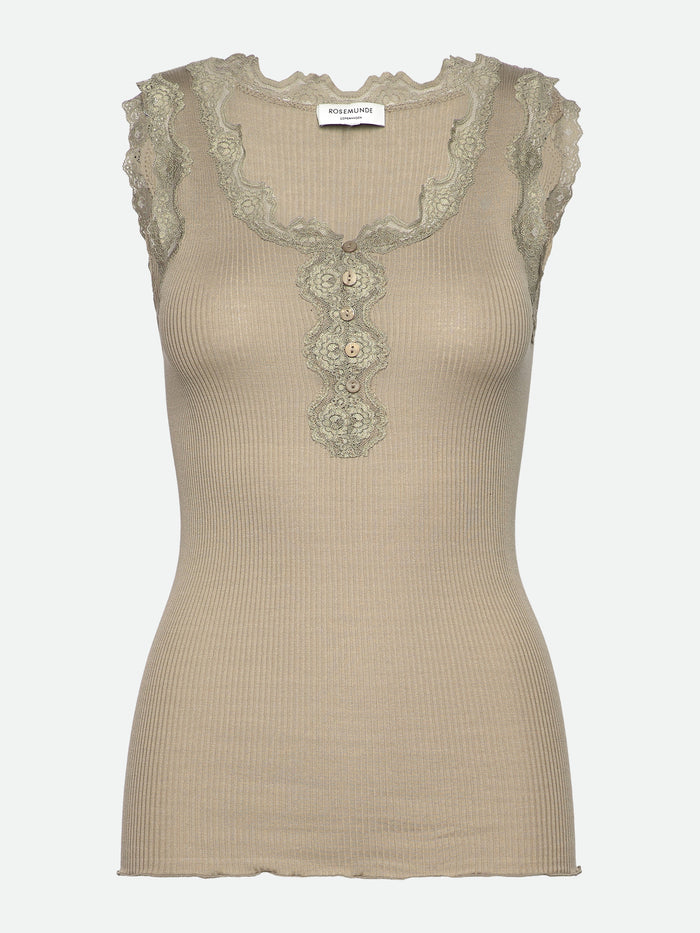 Rosemunde Beatha nööpidega siidist särgik, laurel oak Naistele - HellyK - Kvaliteetsed lasteriided, villariided, barefoot jalatsid