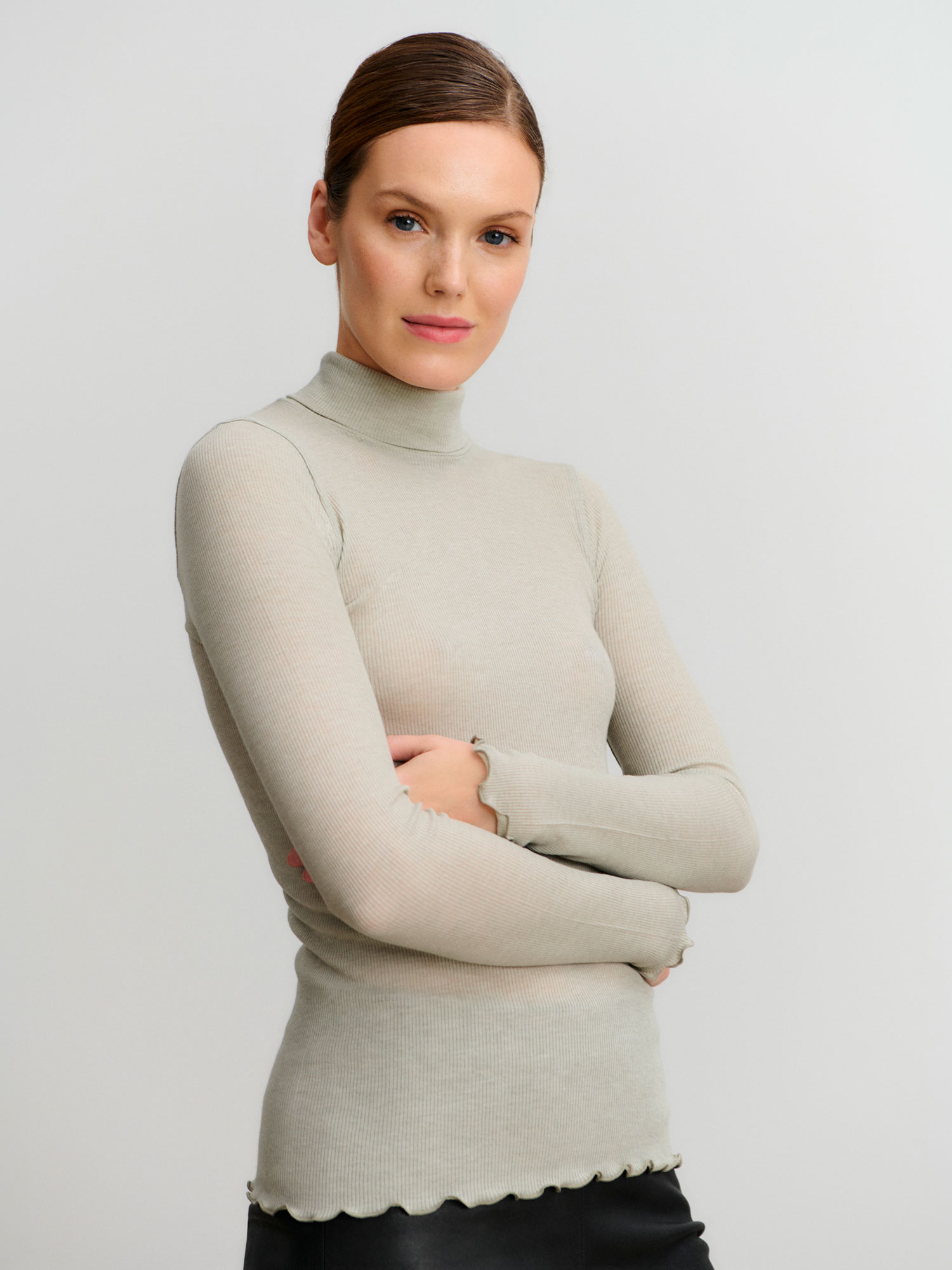 Rosemunde Babette pitsiga siidikardigan, ganache Naistele - HellyK - Kvaliteetsed lasteriided, villariided, barefoot jalatsid