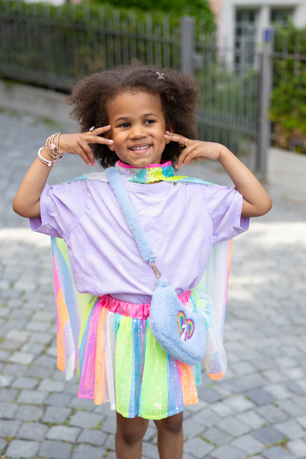 Great Pretenders Helesinine Rainbow Cuddle õlakott Great Pretenders Helesinine Rainbow Cuddle õlakott Great Pretenders kleebitavad ehted ja muud aksessuaarid - HellyK - Kvaliteetsed lasteriided, villariided, barefoot jalatsid