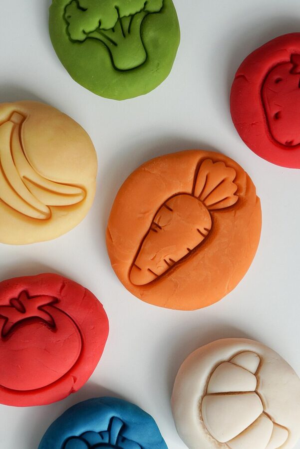 MICI lõikevorm, brokkoli Mänguasjad - HellyK - Kvaliteetsed lasteriided, villariided, barefoot jalatsid