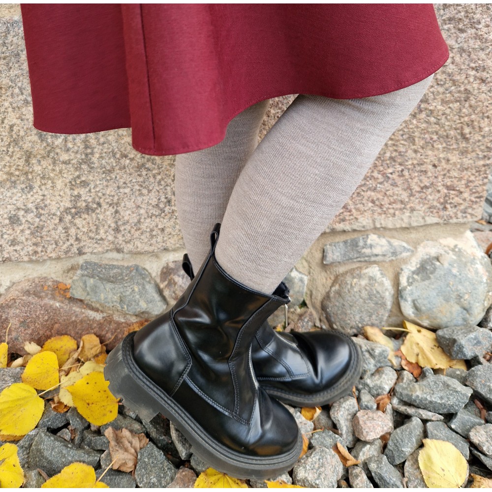 Vegateksa soojad ja pehmed meriinovillased sukkpüksid, helepruun Villariided - HellyK - Kvaliteetsed lasteriided, villariided, barefoot jalatsid