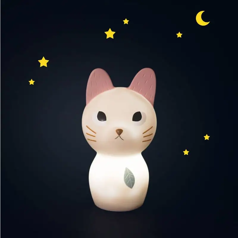 Moulin Roty öölamp, kass Moulin Roty öölamp, kass Kodumaailm ja muud tarvikud - HellyK - Kvaliteetsed lasteriided, villariided, barefoot jalatsid