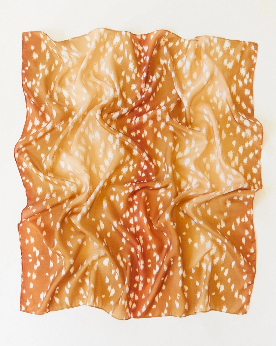 Sarah’s Silks mängusiid, hirvevasikas Mänguasjad - HellyK - Kvaliteetsed lasteriided, villariided, barefoot jalatsid