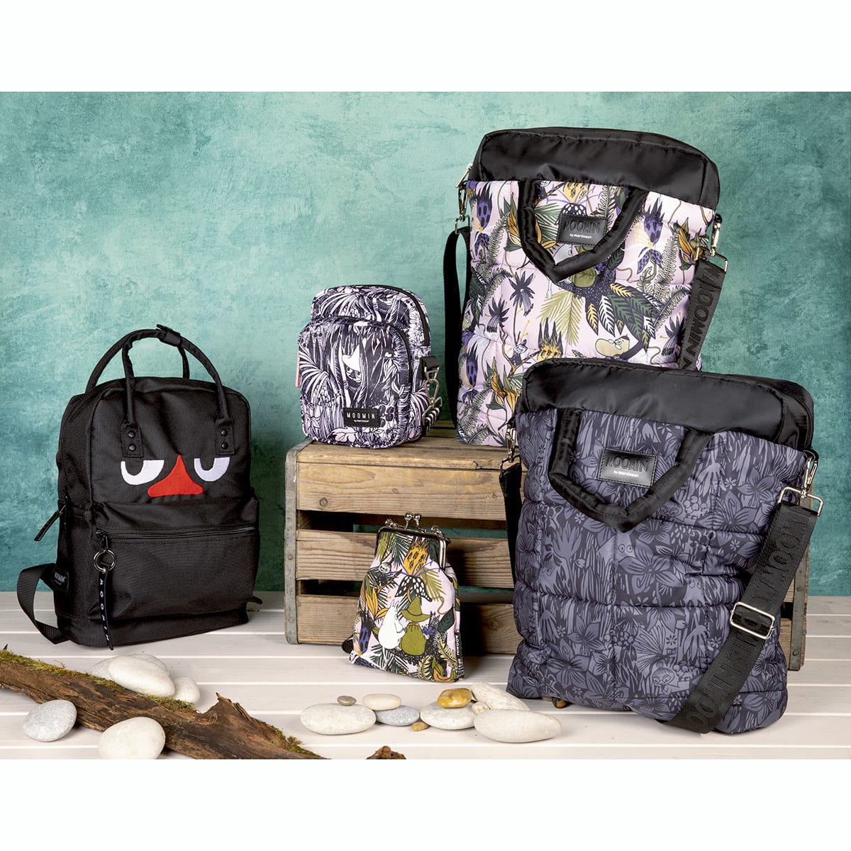 Moomin Viuhti seljakott Haisuloom, black Mänguasjad - HellyK - Kvaliteetsed lasteriided, villariided, barefoot jalatsid