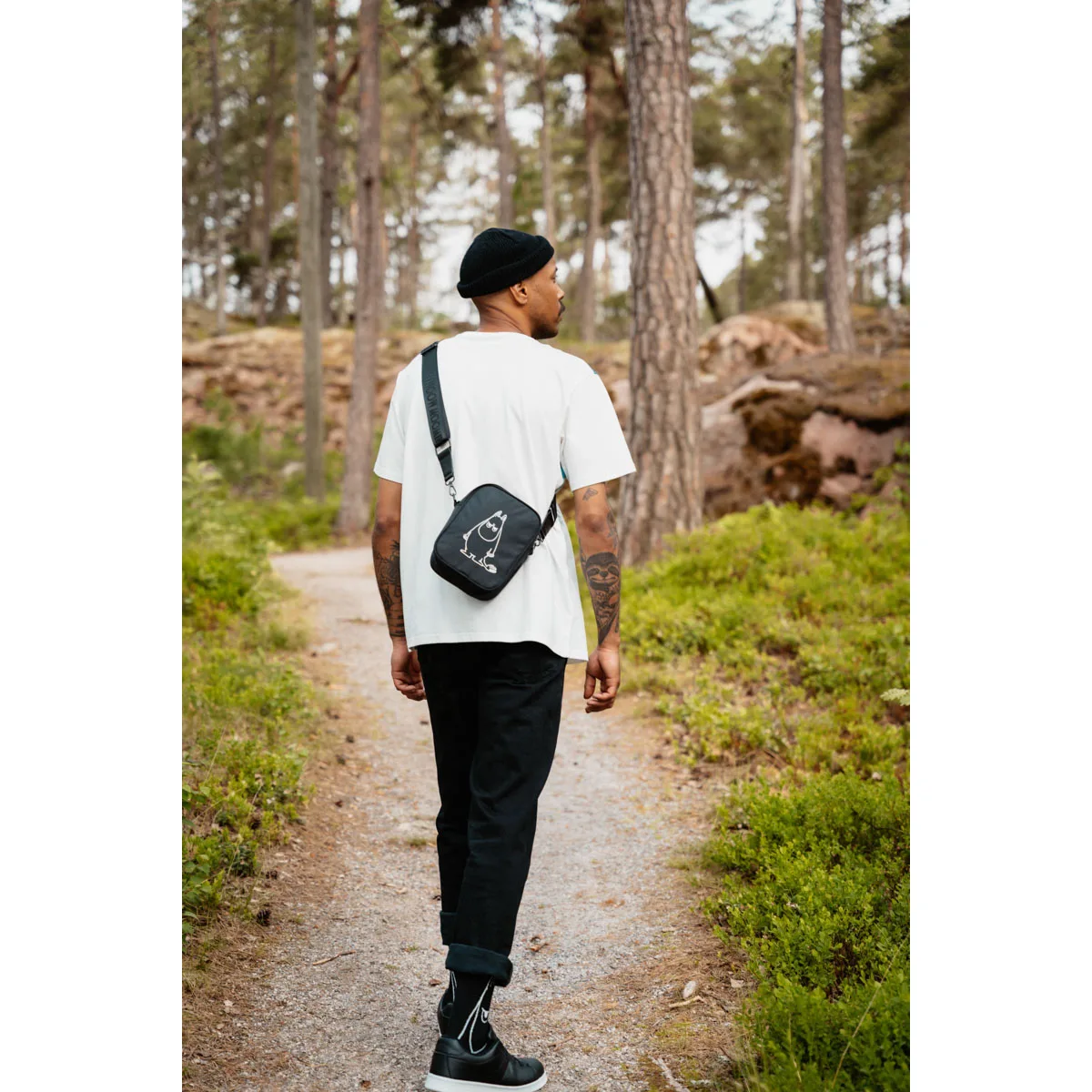 Moomin Vilijonka kott Muumid, black Mänguasjad - HellyK - Kvaliteetsed lasteriided, villariided, barefoot jalatsid