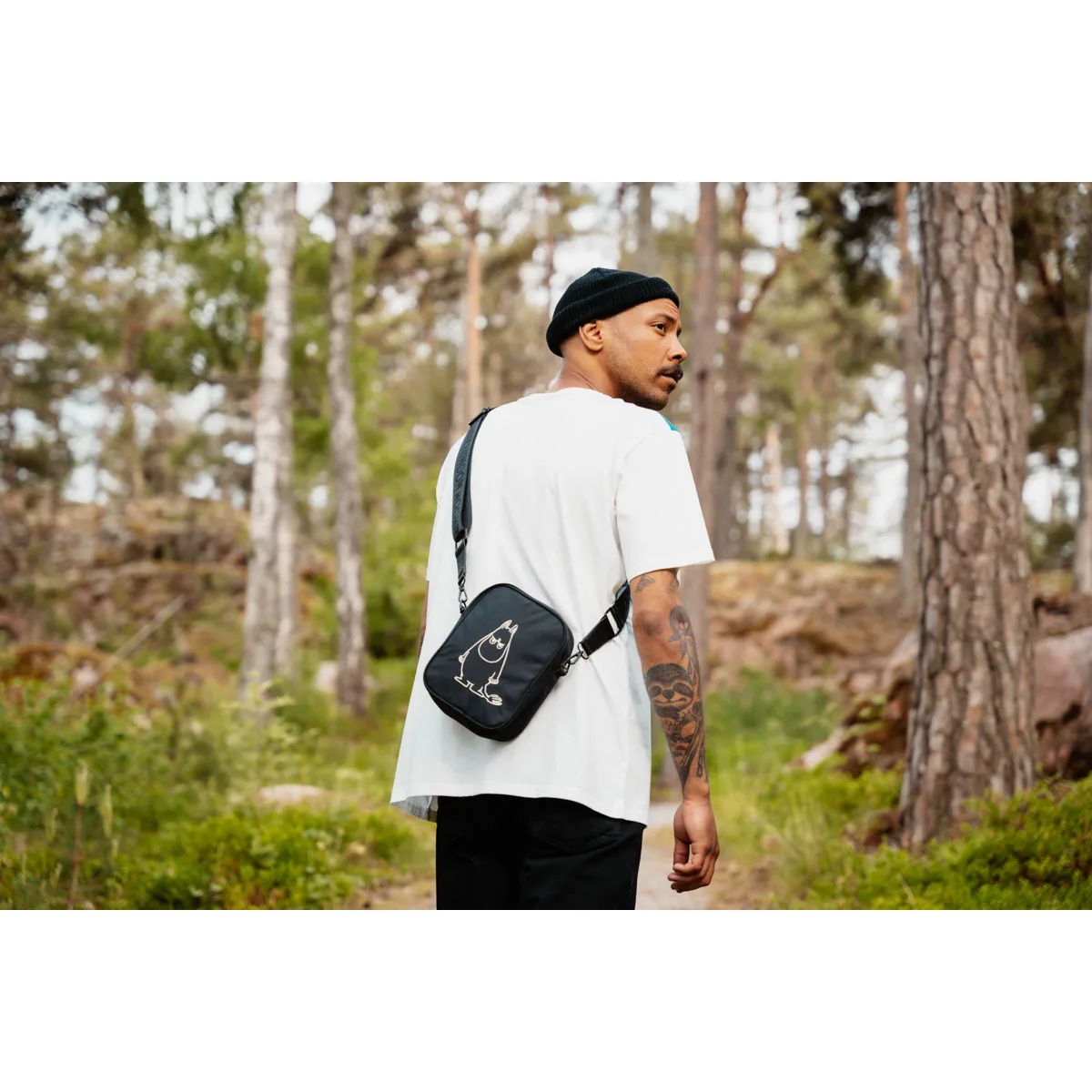 Moomin Vilijonka kott Muumid, black Mänguasjad - HellyK - Kvaliteetsed lasteriided, villariided, barefoot jalatsid