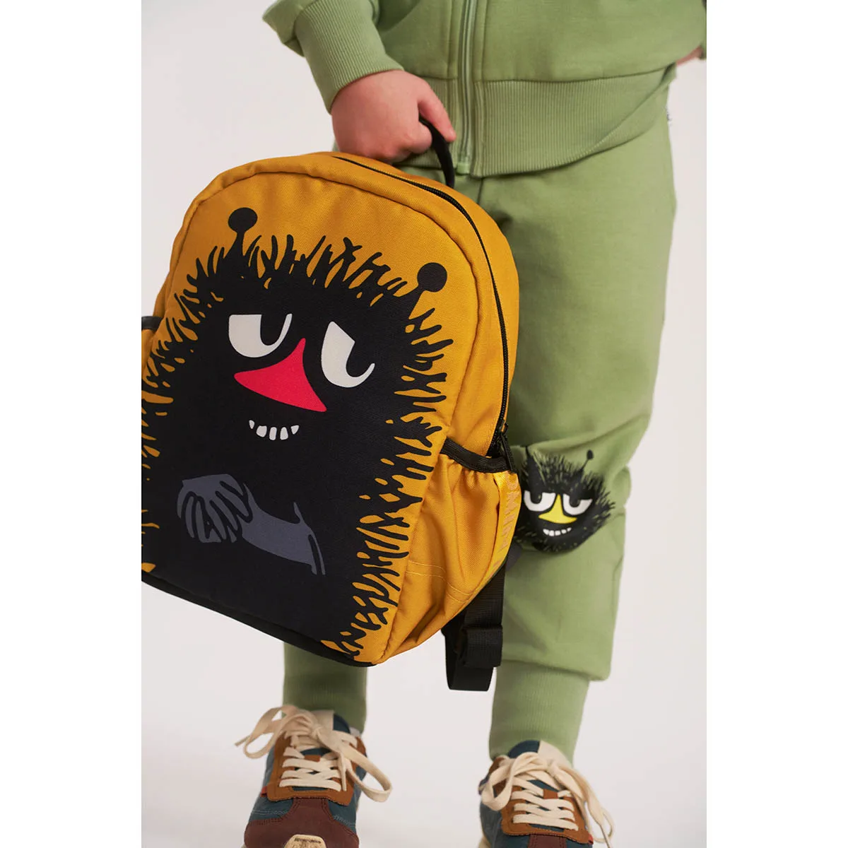 Moomin Surku seljakott Haisuloom, kollane Mänguasjad - HellyK - Kvaliteetsed lasteriided, villariided, barefoot jalatsid