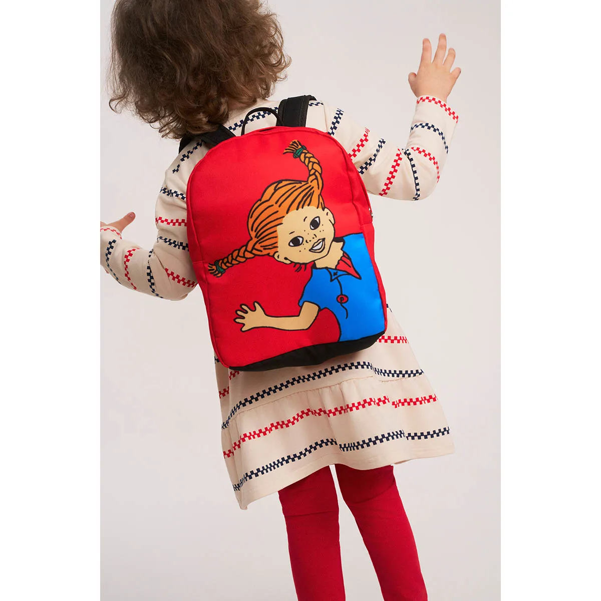 Martinex Leikki Pipi Pikksukk seljakott, red Martinex Leikki Pipi Pikksukk seljakott, red Mänguasjad - HellyK - Kvaliteetsed lasteriided, villariided, barefoot jalatsid