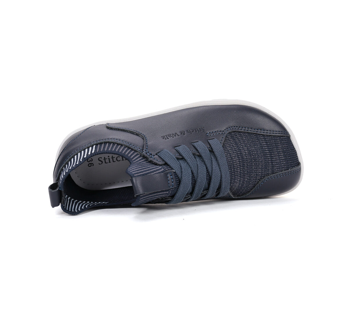 Stitch & Walk tekstiilist ja nahast vabaajajalanõud, royal blue Stitch & Walk tekstiilist ja nahast vabaajajalanõud, royal blue Sisejalats/suvi - HellyK - Kvaliteetsed lasteriided, villariided, barefoot jalatsid