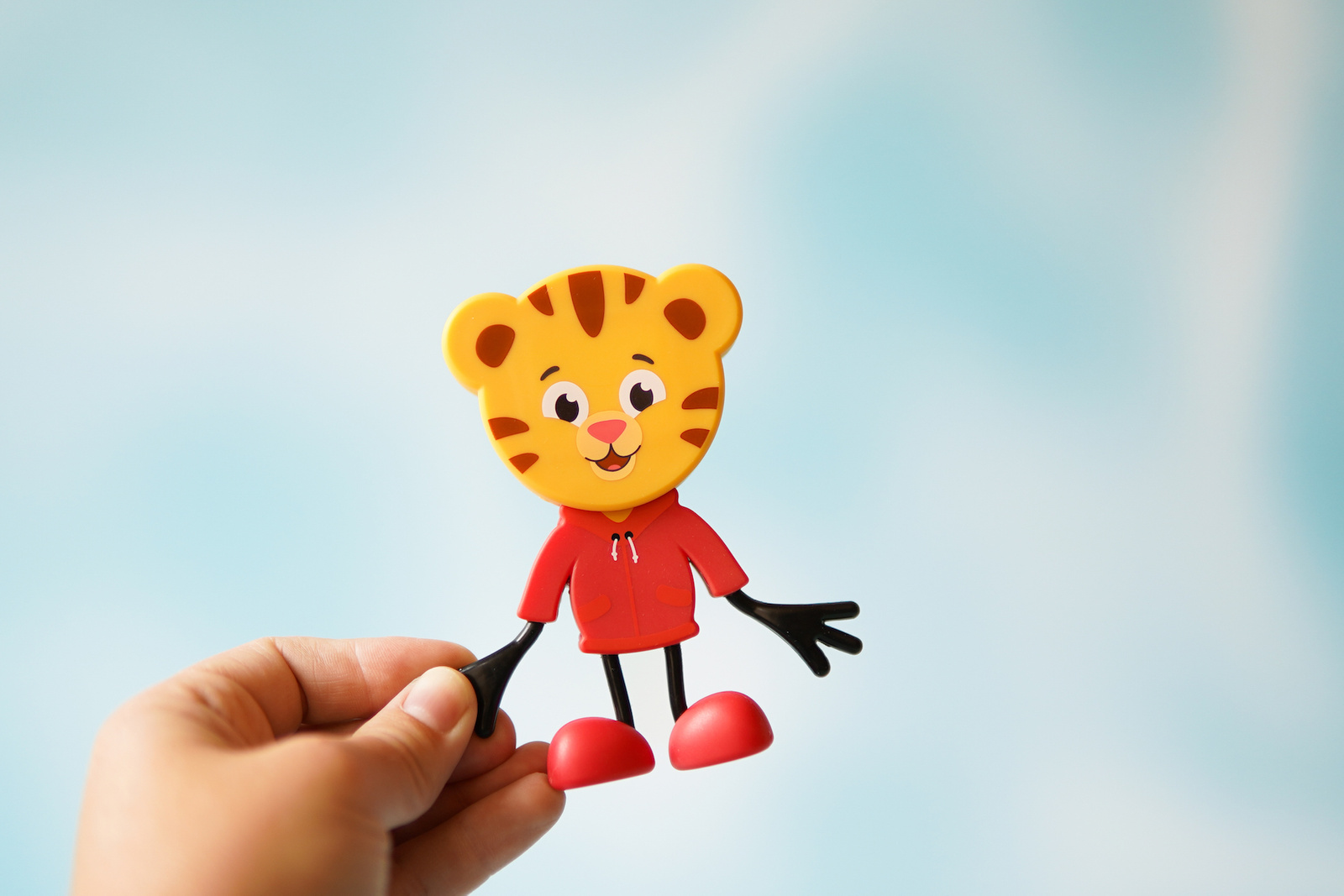 eng_pl_Glo-Pals-Daniel-Tiger-Character-90_2