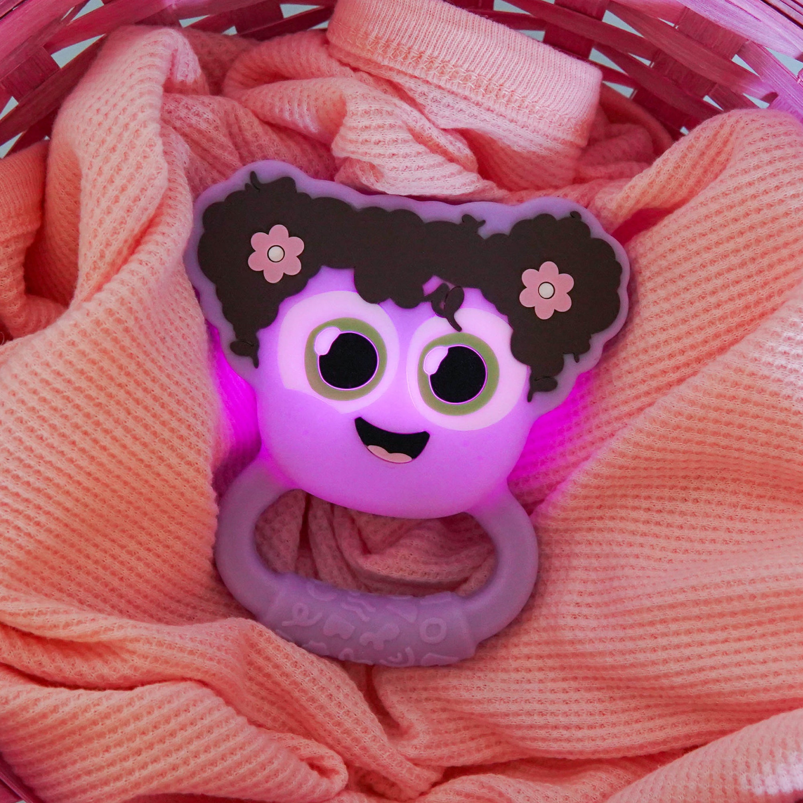 eng_pl_Glo-Pals-rattle-teether-glowing-in-the-dark-motion-activated-Lumi-purple-290_5