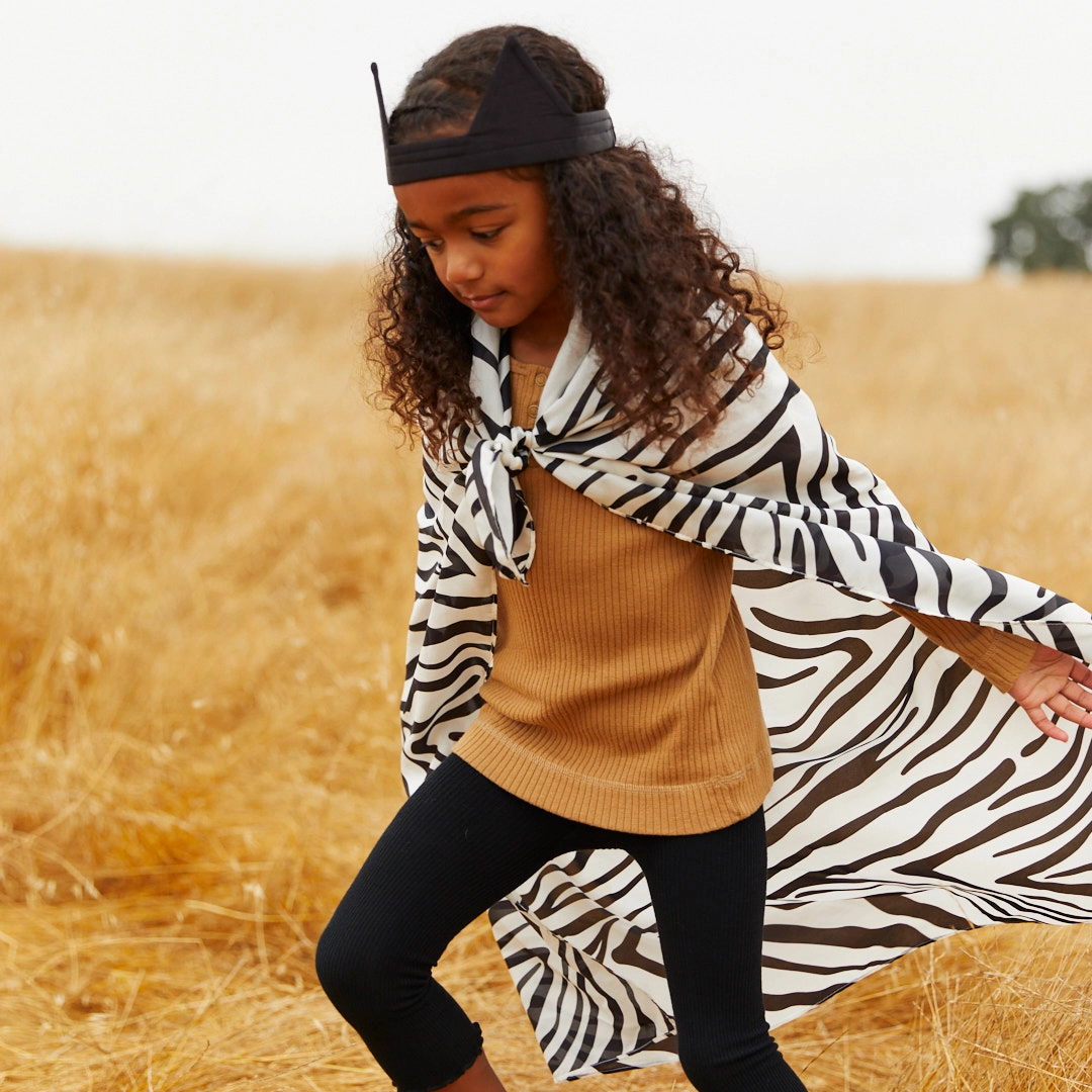 Sarah’s Silks mängusiid, sebra Mänguasjad - HellyK - Kvaliteetsed lasteriided, villariided, barefoot jalatsid