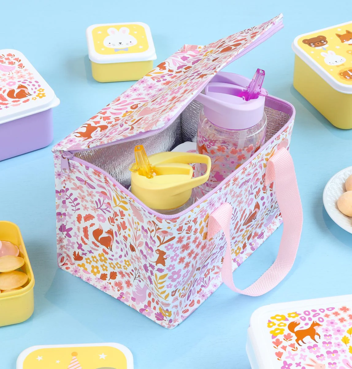 A Little Lovely Company toidukott, flower garden A Little Lovely Company toidukott, flower garden Kodumaailm ja muud tarvikud - HellyK - Kvaliteetsed lasteriided, villariided, barefoot jalatsid
