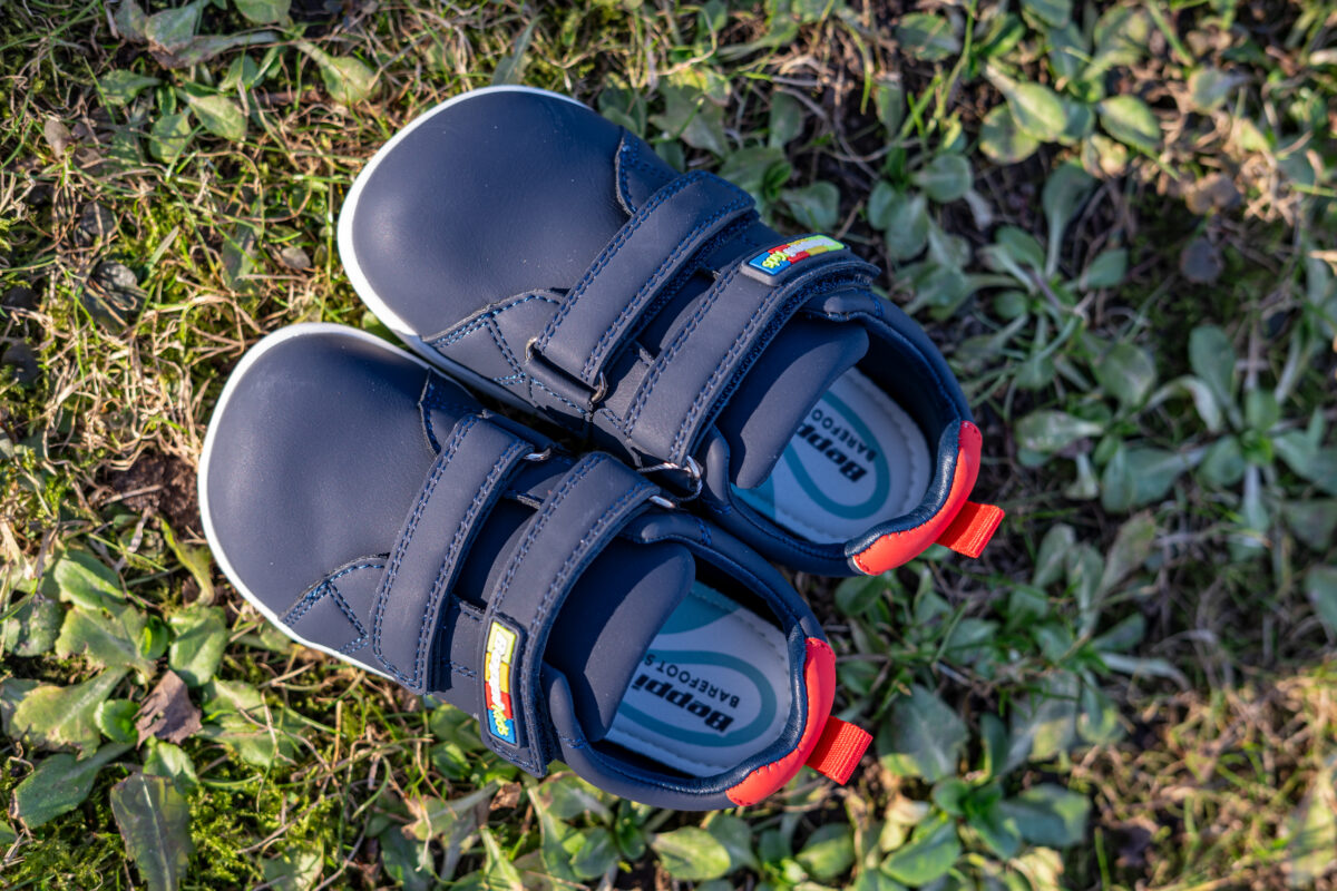Beppi vabaajajalanõud, navy blue Beppi vabaajajalanõud, navy blue Kevad/sügis - HellyK - Kvaliteetsed lasteriided, villariided, barefoot jalatsid