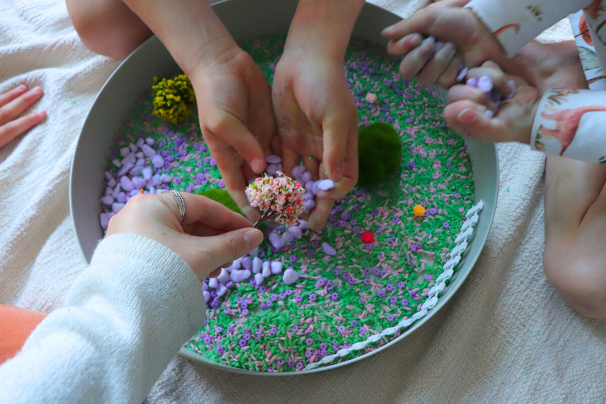 Jellystone mängualus 2-ühes sensoorne alus, salvei Mänguasjad - HellyK - Kvaliteetsed lasteriided, villariided, barefoot jalatsid