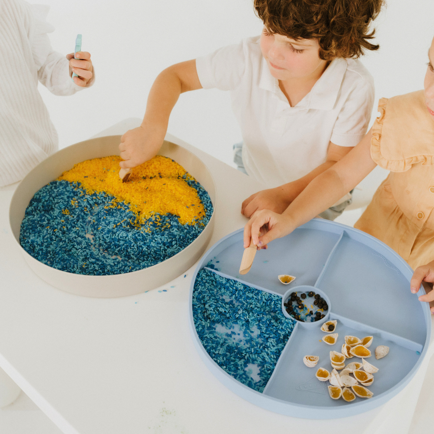 eng_pl_Jellystone-Tray-Play-2-in-1-Sensory-Tray-Soft-Blue-315_3